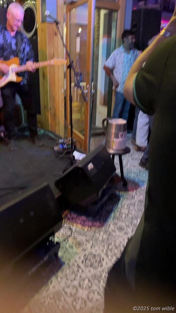 Play video